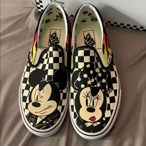 Disney x Vans